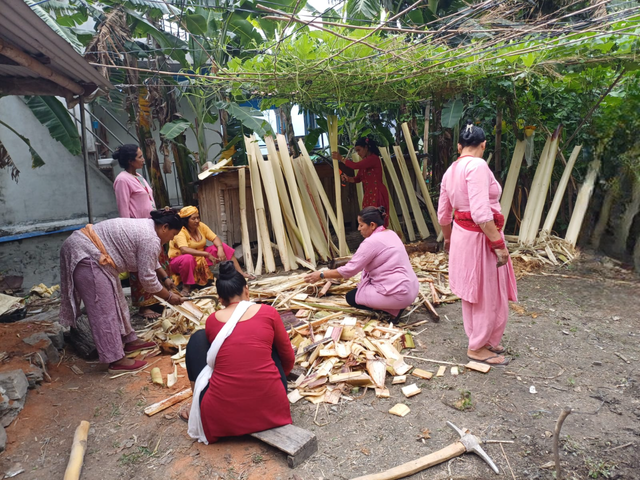 Field work for sustainable material sourcing in Nepal